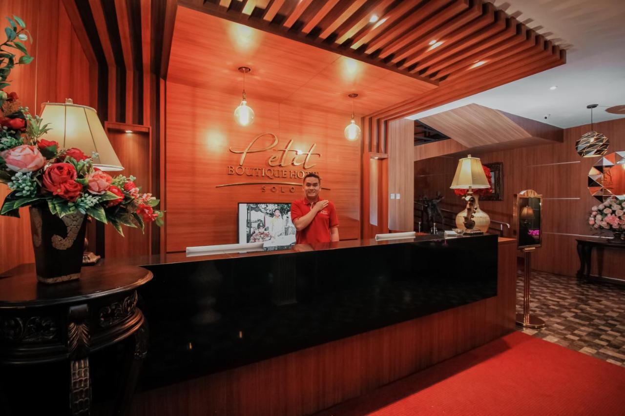 Petit Boutique Hotel Solo Bagian luar foto